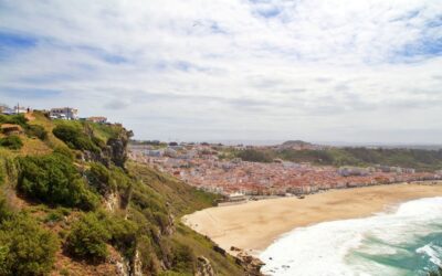 Nazaré e suas ondas gigantes