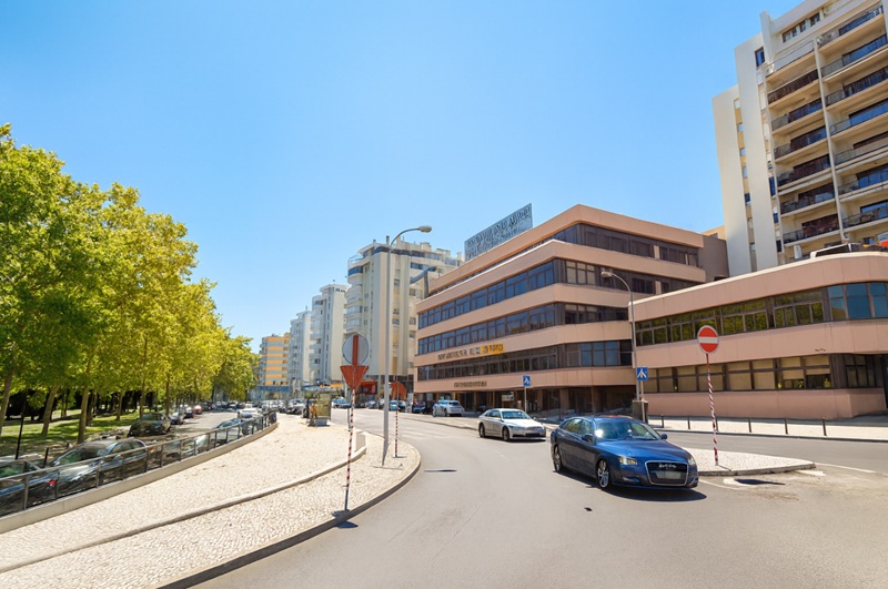 Miraflores: a face moderna de Linda-a-Velha