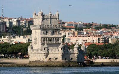 Como Comprar um Imóvel em Portugal em 2025: Guia Completo para Estrangeiros