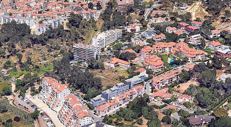 Fontainhas ao lado do centrinho de Cascais