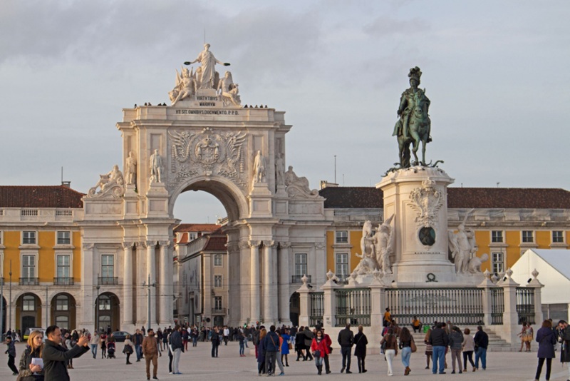 Portugal entre os TOP 10 da Europa para Investimento Direto Estrangeiro (IDE)